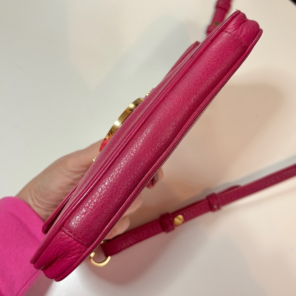 Tory Burch Magenta Pink Leather Amanda Crossbody Bag EUC - Picture 9 of 16